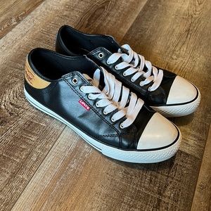 Levi’s Men’s Stan Buck Sneaker